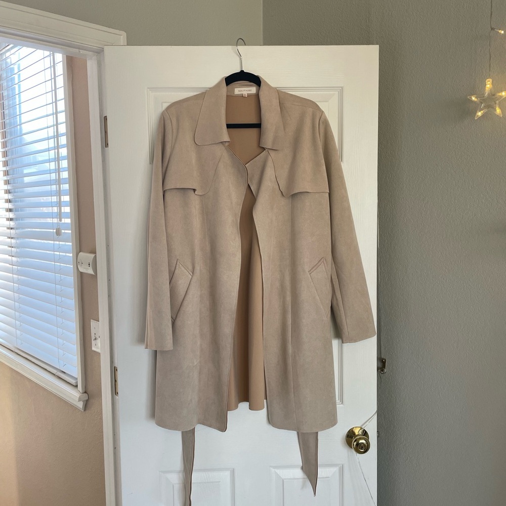 Solitaire Beige Coat